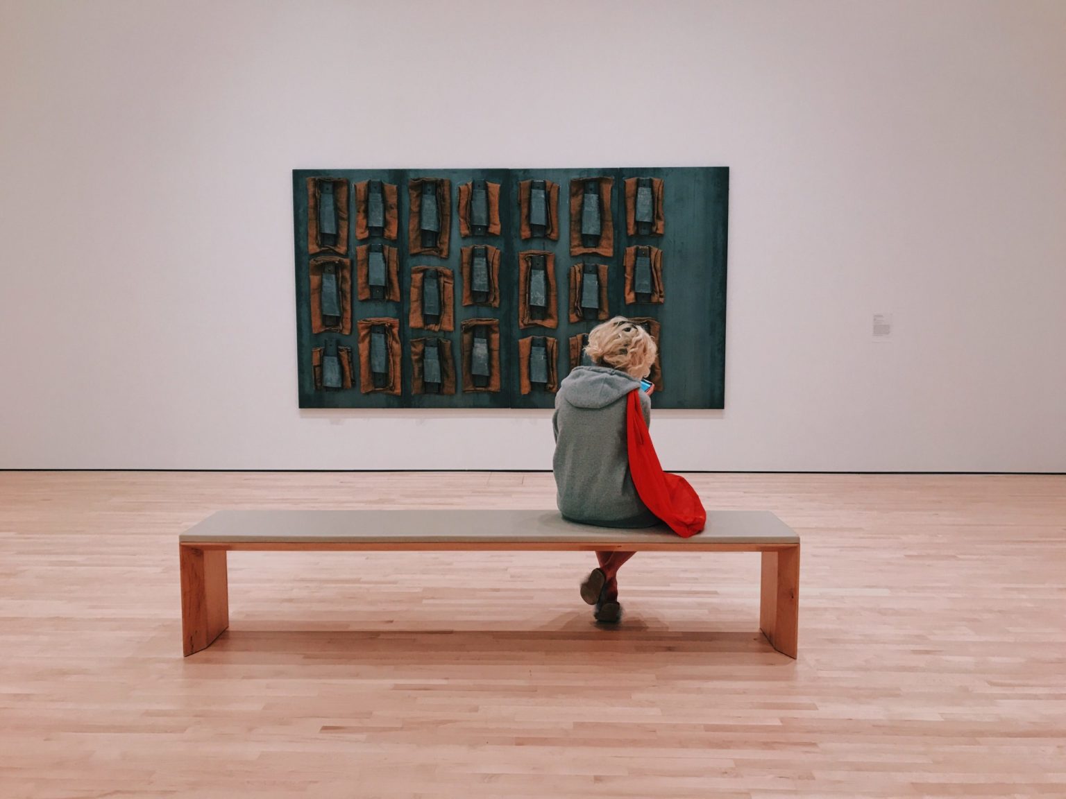 Social distancing signs museums